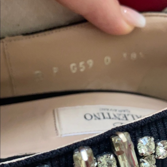 EUC VALENTINO GARAVANI RHINESTONE PUMPS - Picture 5 of 14